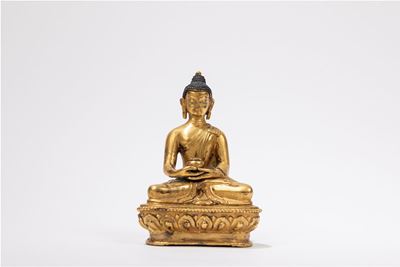 Buddha, Scultura in bronzo dorato, h 12 cm, Tibet - Nepal, XVIII secolo