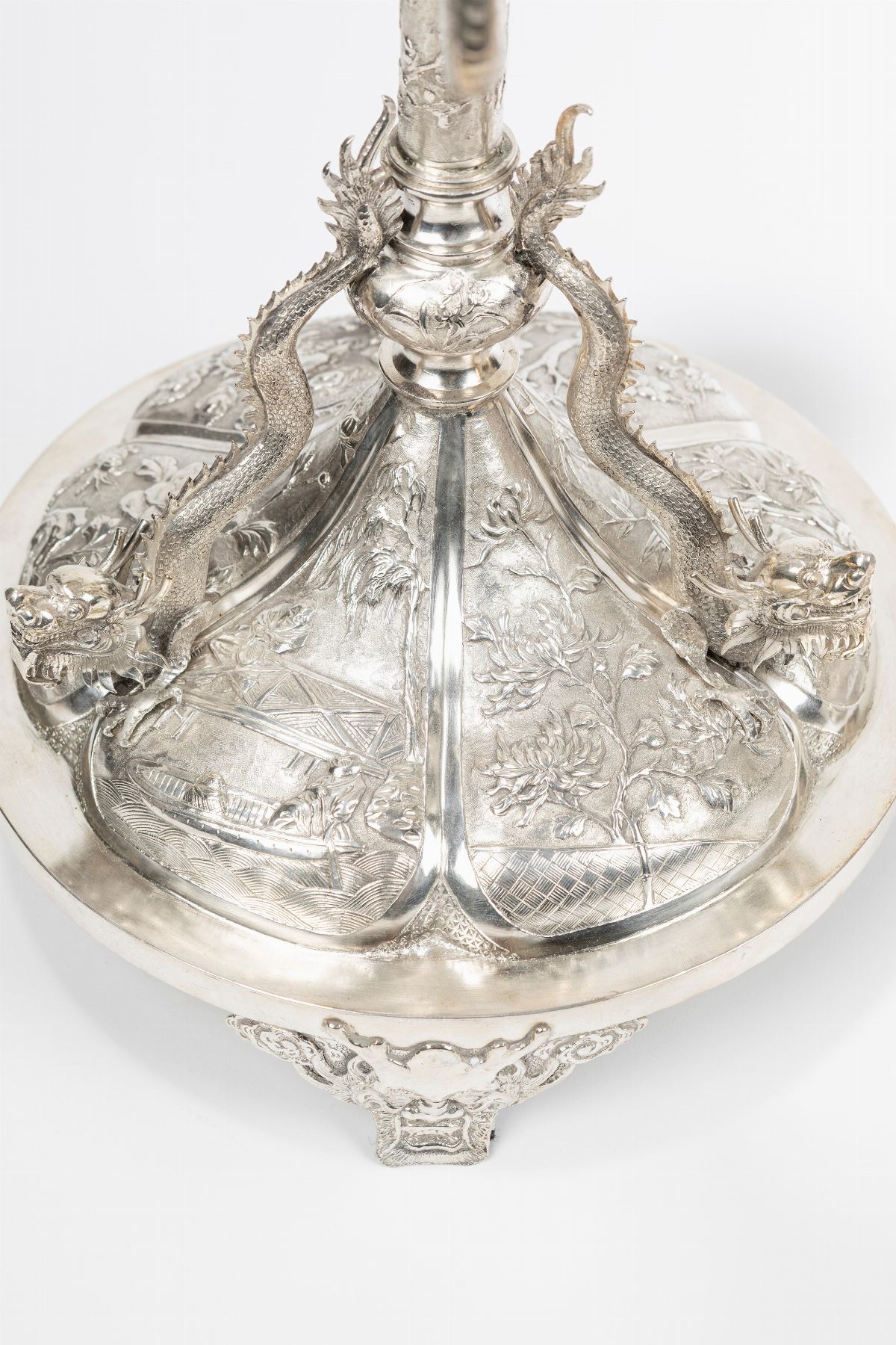Buddha Shakyamuni, scultura in bronzo dorato, Tibet, XVIII secolo