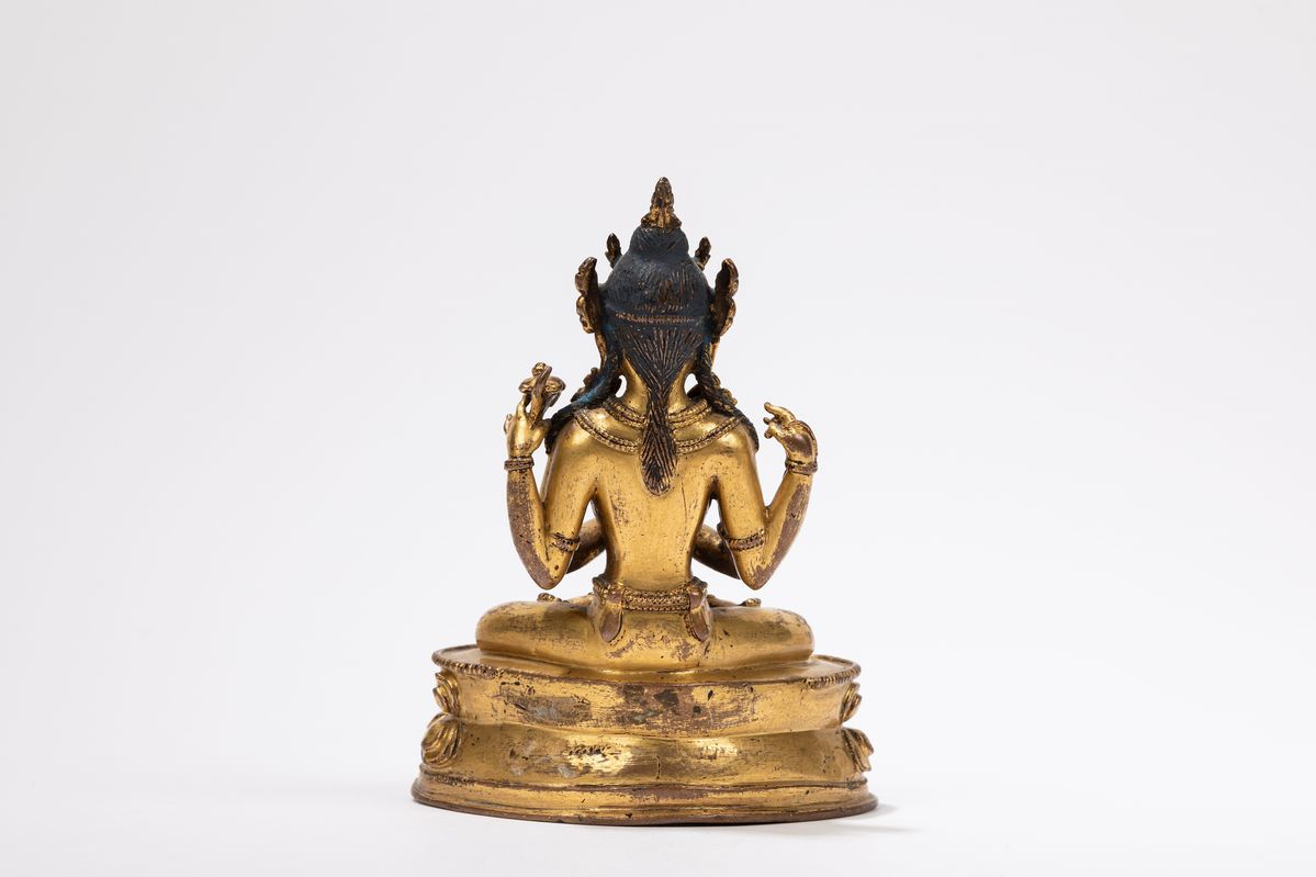 Bodhisattva Avalokitesvara, Figura in Bronzo Dorato, Tibet XVII / XVIII secolo
