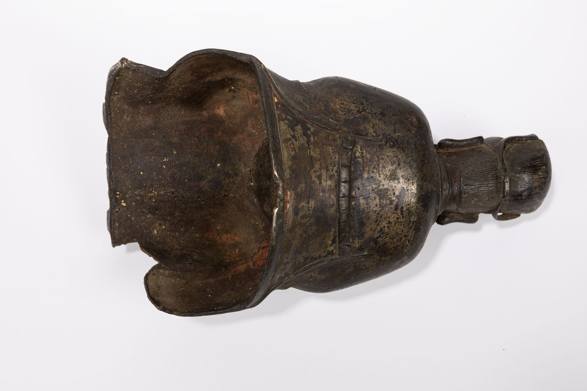 Scultore Cinese, Figura in bronzo di saggio seduto della dinastia Ming