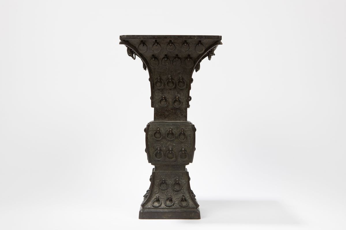 Vaso arcaistico in bronzo, Cina, dinastia Ming (1368-1644)