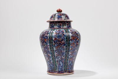 Potiche in porcellana Wucai, Cina, periodo Kangxi (1661-1722)