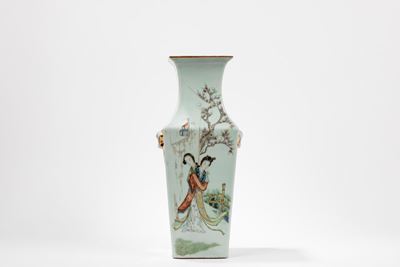 Vaso in porcellana, Cina, Repubblica di Cina (1912-1949)