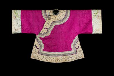 Vestito in seta, Cina, prima metà XX secolo