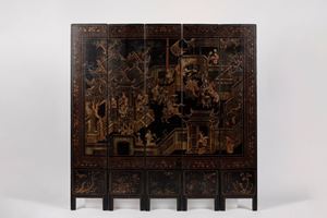 A LAQUER WOOD SCREEN