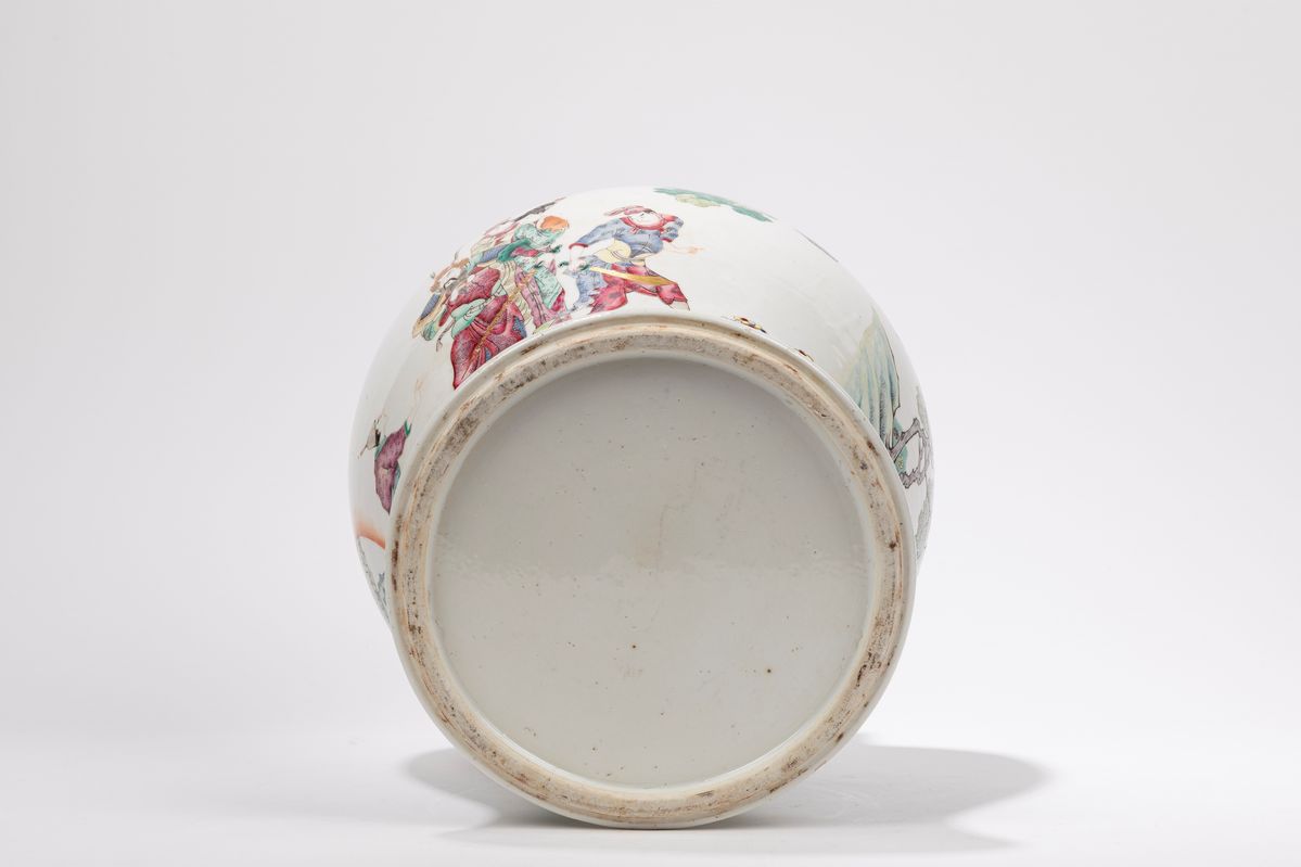 Vaso in porcellana, Famiglia Rosa, Cina, inizio XX secolo