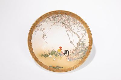 Kinkōzan, Piatto Satsuma circolare con gallo e gallina