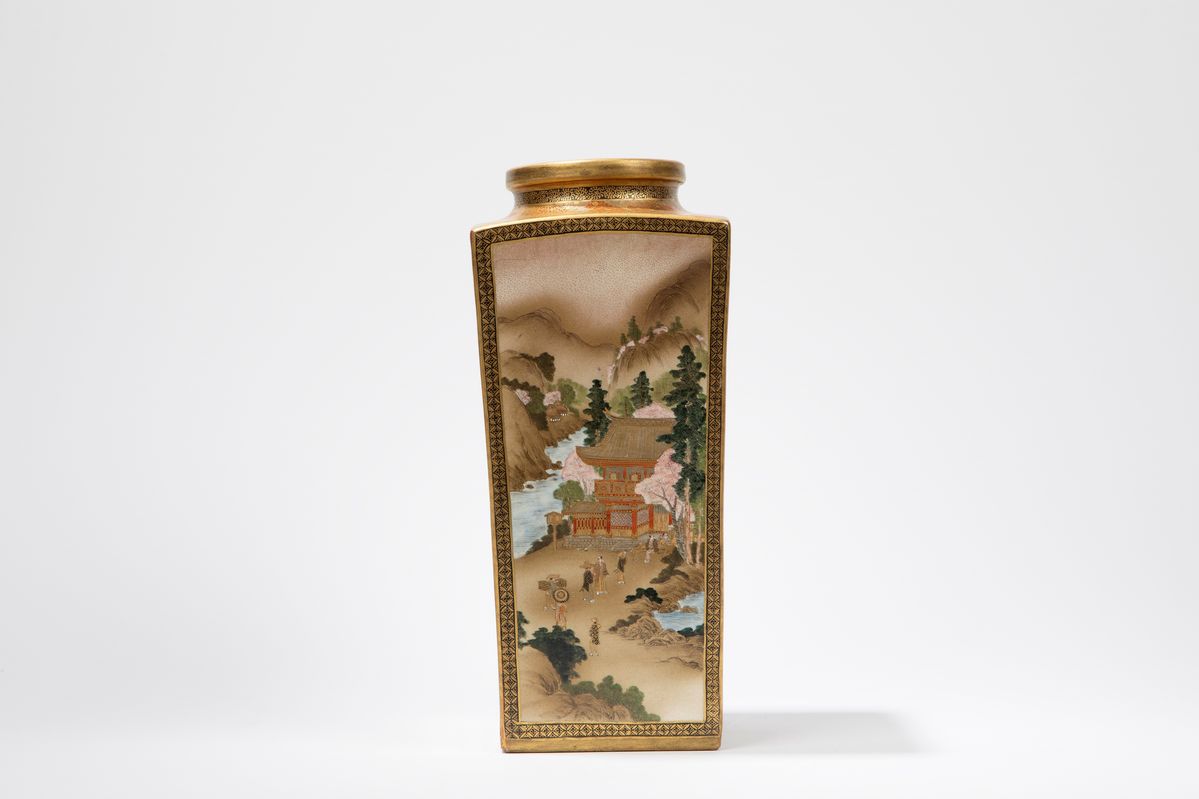 Vaso Satsuma, ceramica Giapponese, periodo Meiji