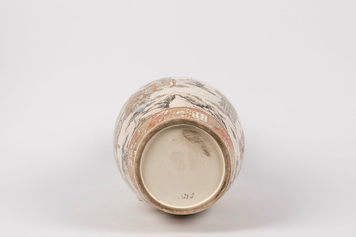 Vaso Satsuma, ceramica giapponese, periodo Meiji (1868-1912)