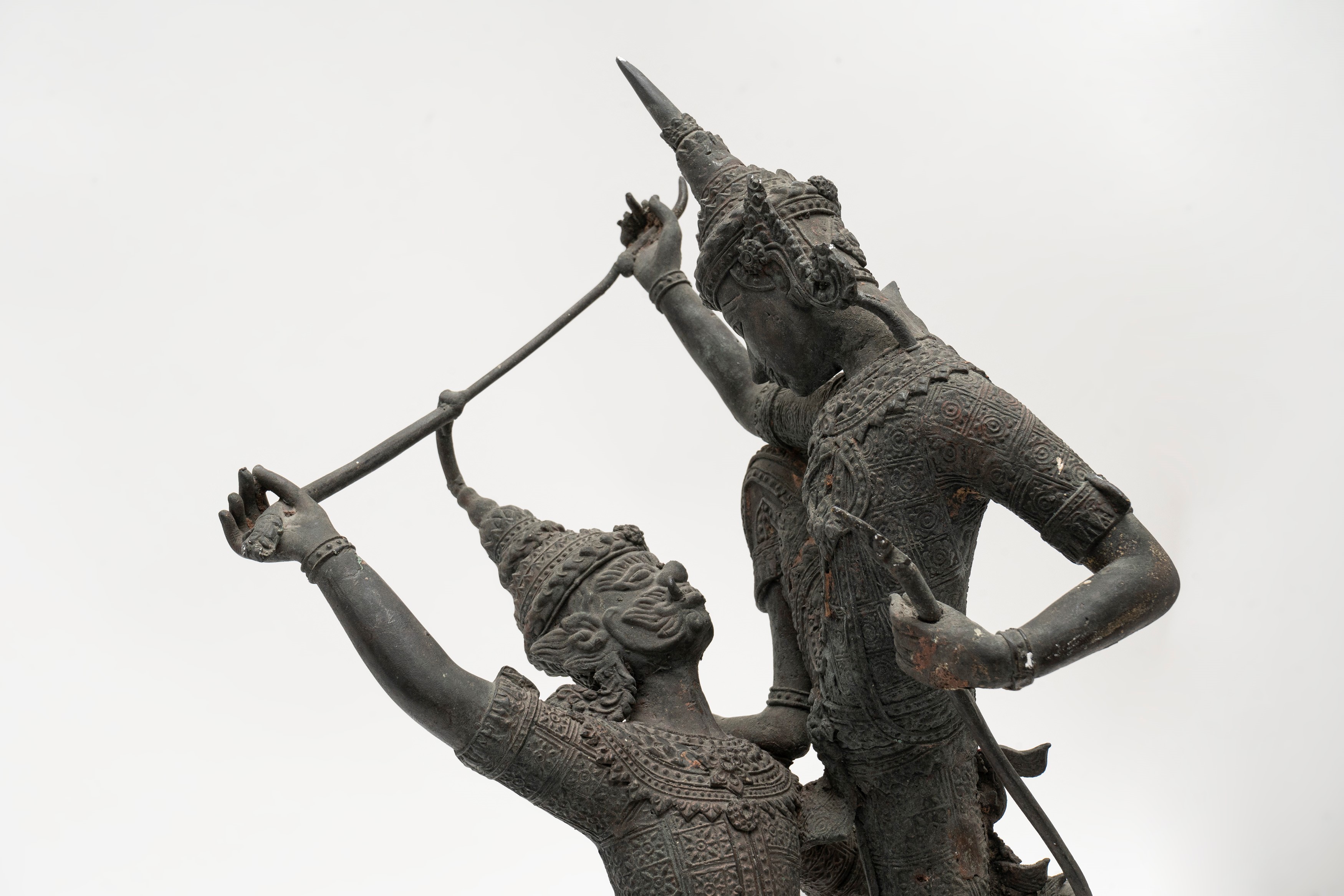 Gruppo Scultoreo in Bronzo Raffigurante Guerrieri, Birmania Secolo XX