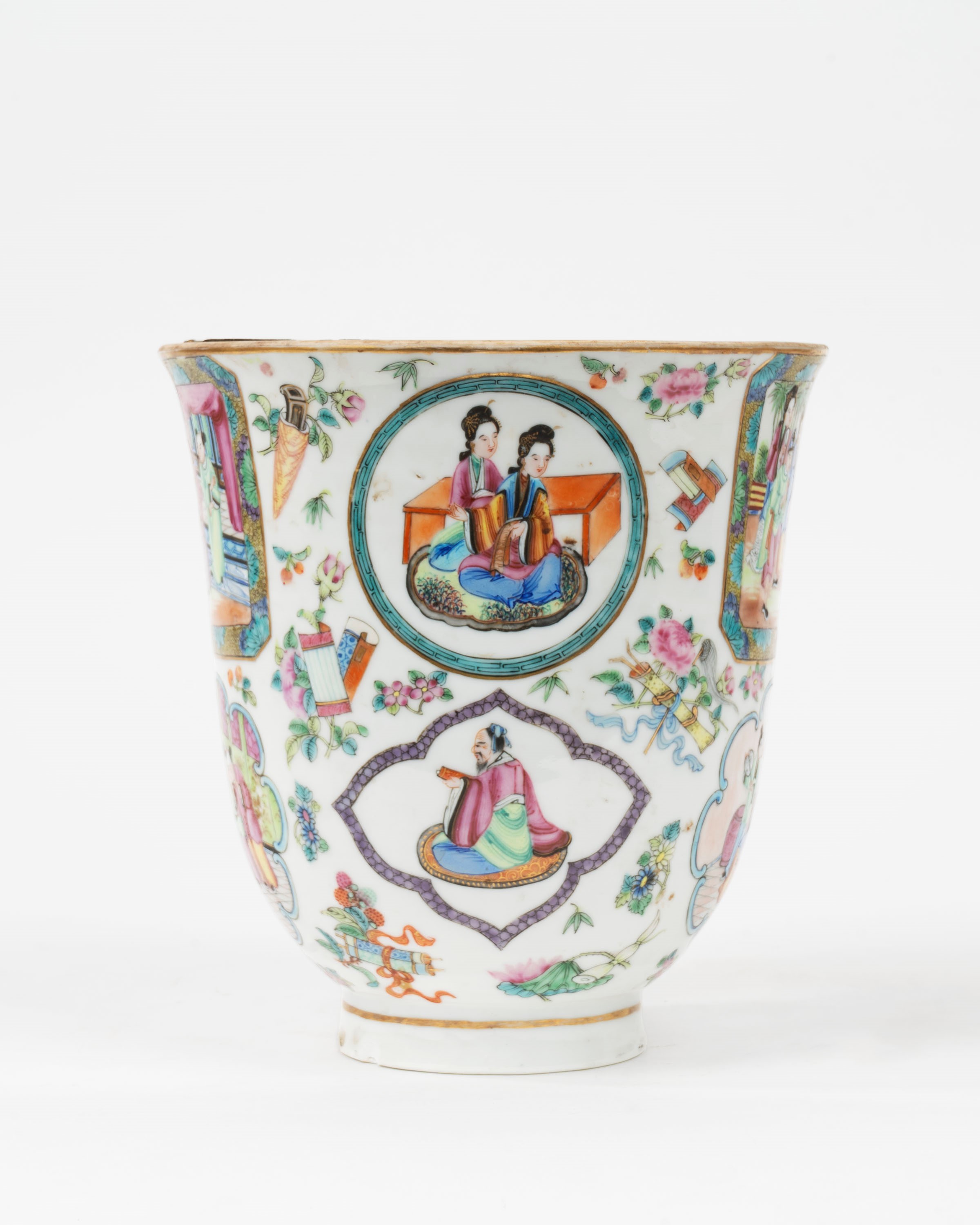 Vaso in porcellana Famiglia Rosa con scene, Cina, Dinastia Qing