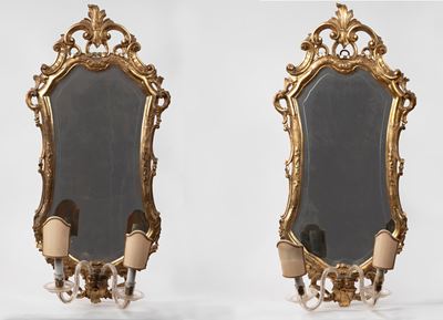 Coppia di Specchiere in Legno Intagliato e Dorato, Secolo XX