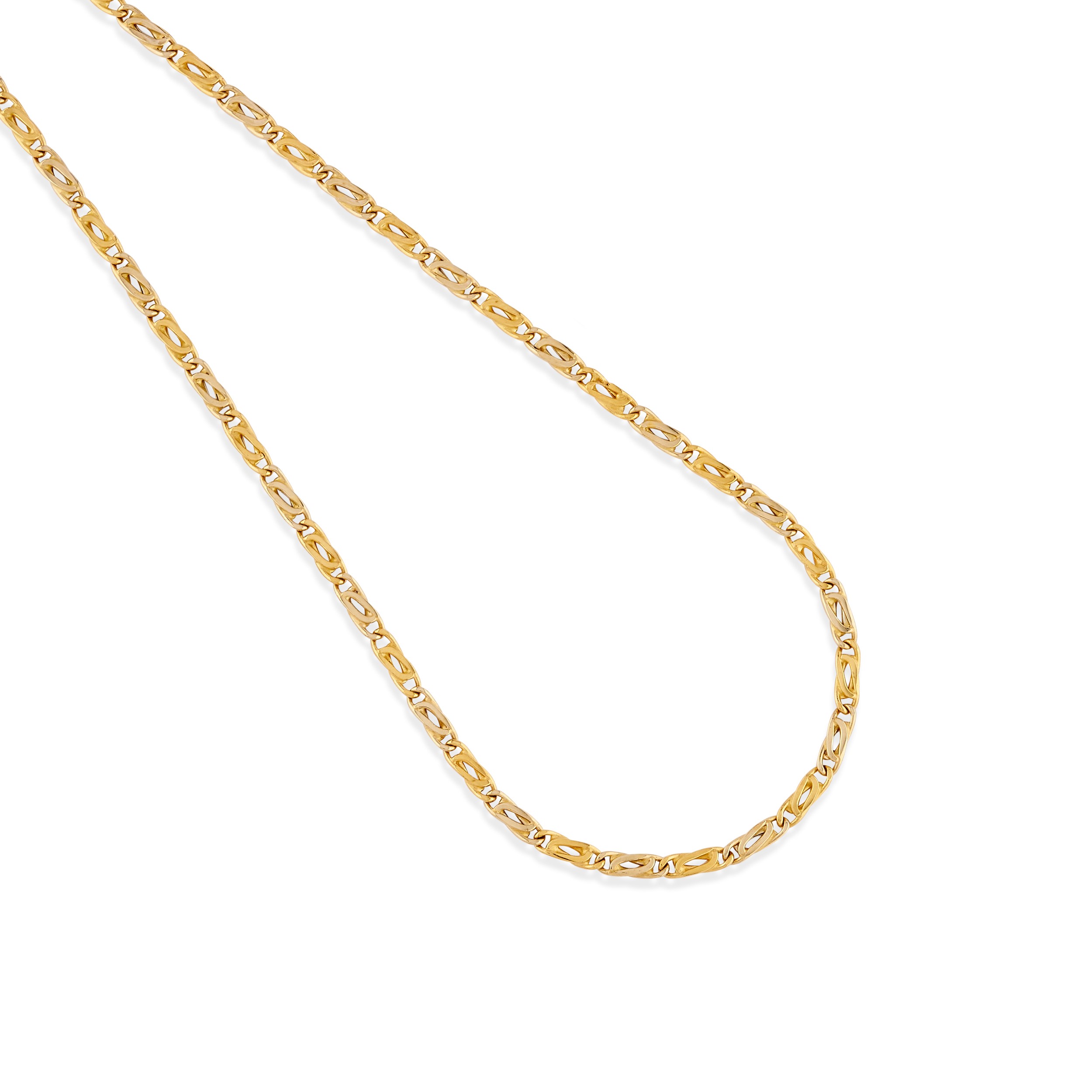 Tre collane in oro 18k con maglia intrecciata, maglia a catena e centrale a fiore con rubino