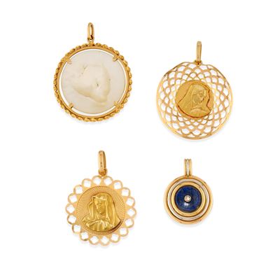Pendente in oro giallo 18k con elementi in madreperla, lapislazzuli e diamante