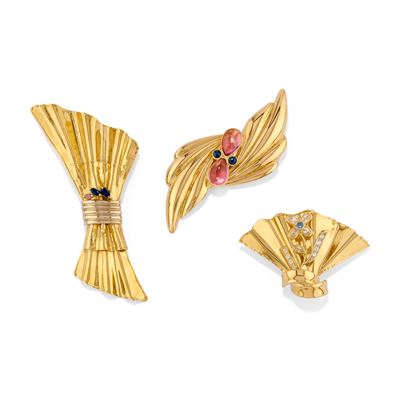 Tre spille in oro giallo 18k con pietre di colore