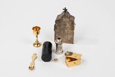 Scrigno da Messa Portatile Contenente Strumenti Eucaristici, Russia Secolo XIX