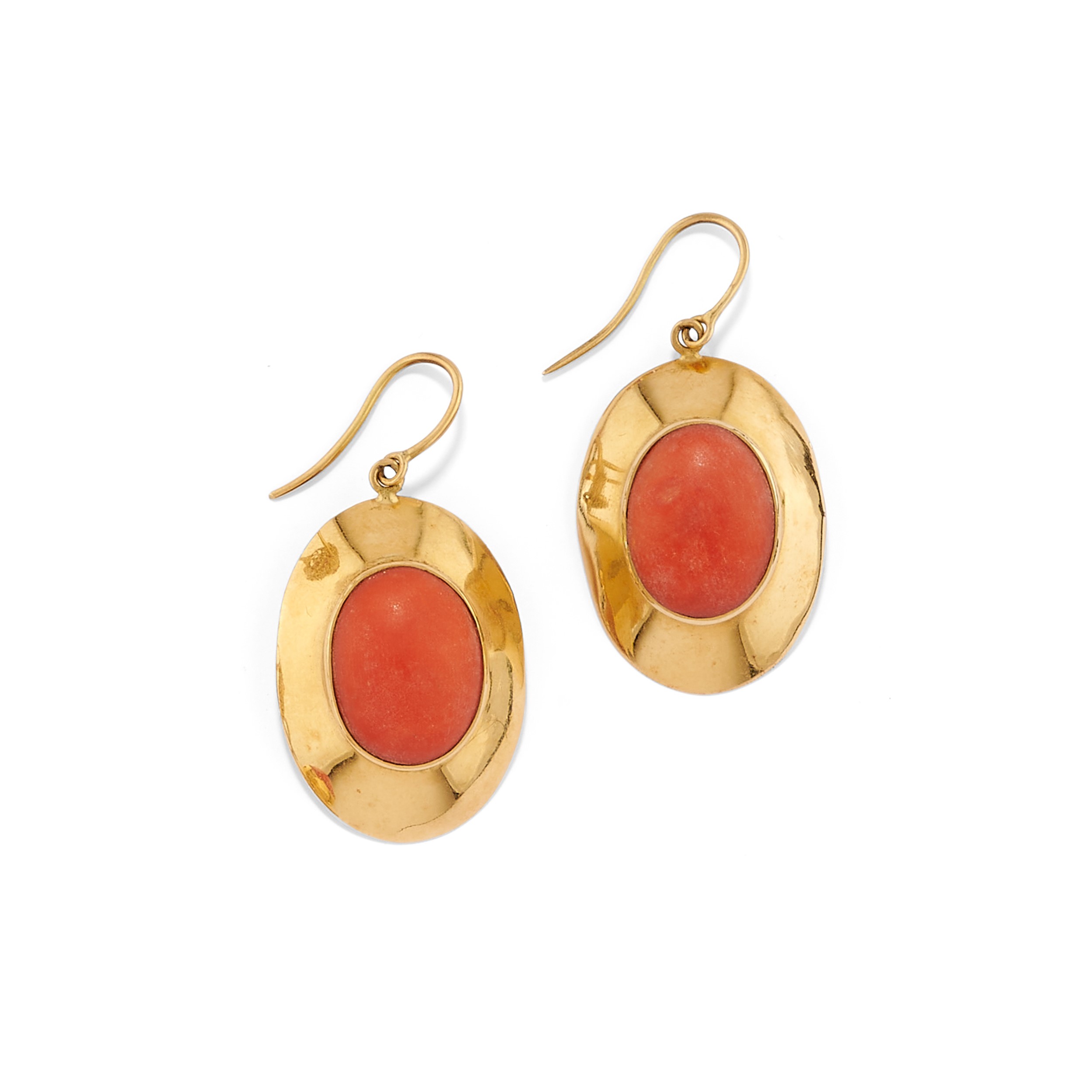 Collezione di gioielli in oro giallo 18k con corallo e pietre sintetiche
