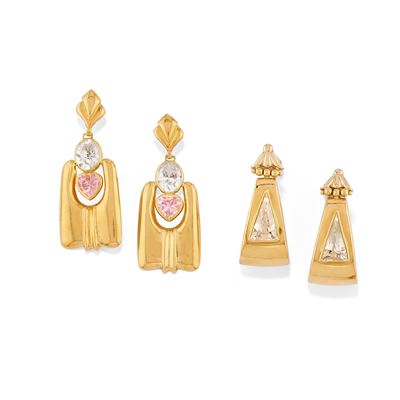 Due coppie di orecchini, oro giallo 18k con pietre sintetiche