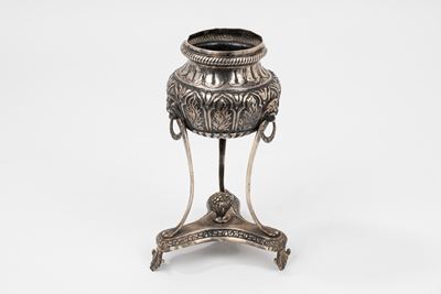 Vaso Porta Cero in Argento a Tripode, Napoli Inizi Secolo XIX