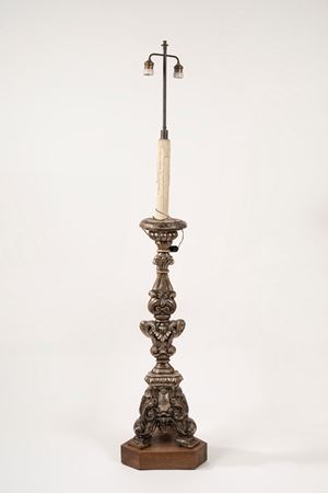  - Torch holders in lacquered wood and mecca, 18th century