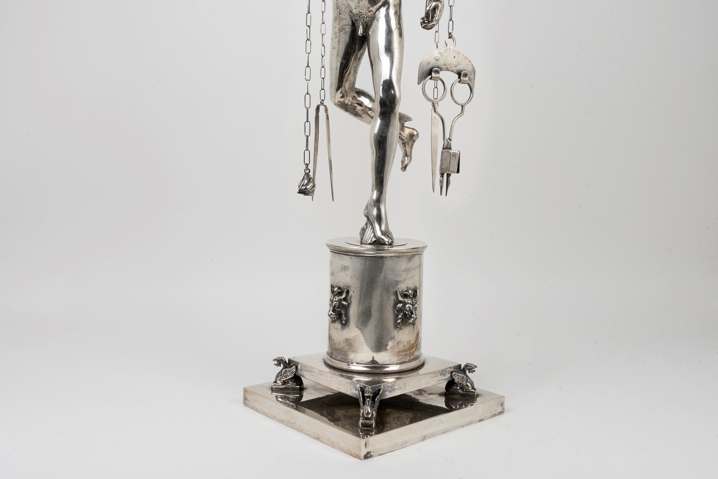 Lucerna Romana in Argento Raffigurante Mercurio, da Giambologna, Secolo XX