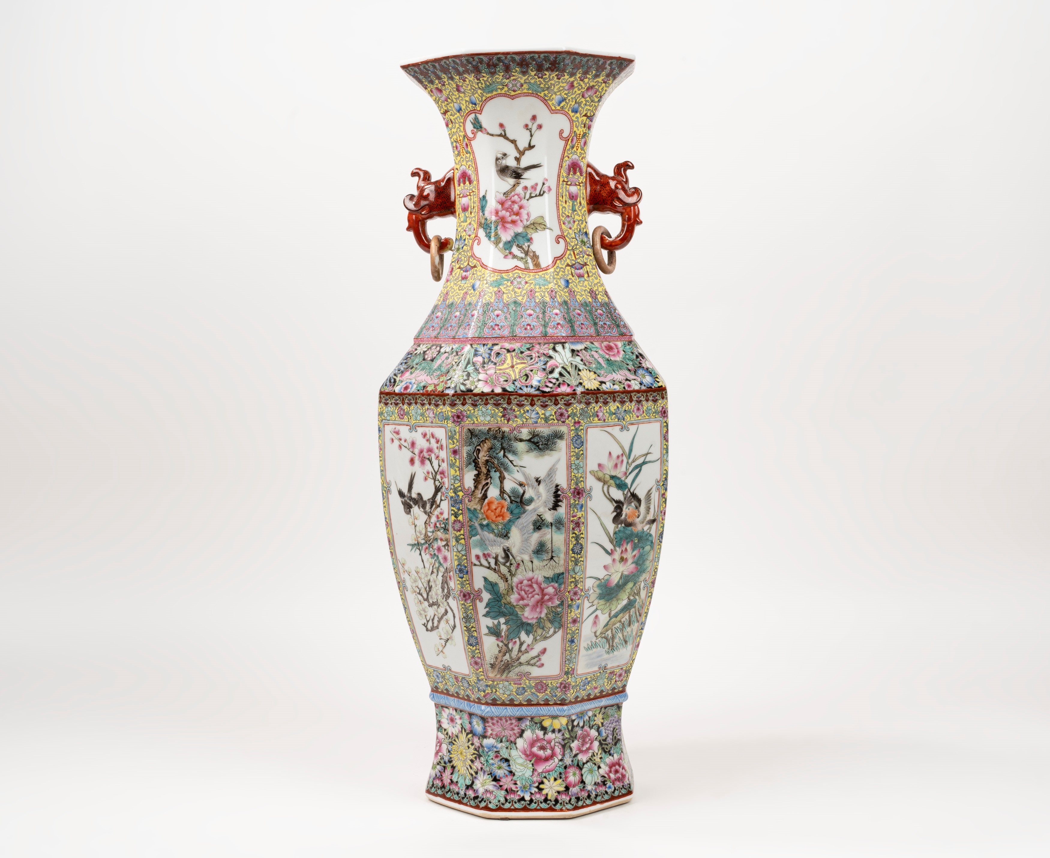 Vaso in Porcellana Policroma, Cina, Secolo XX