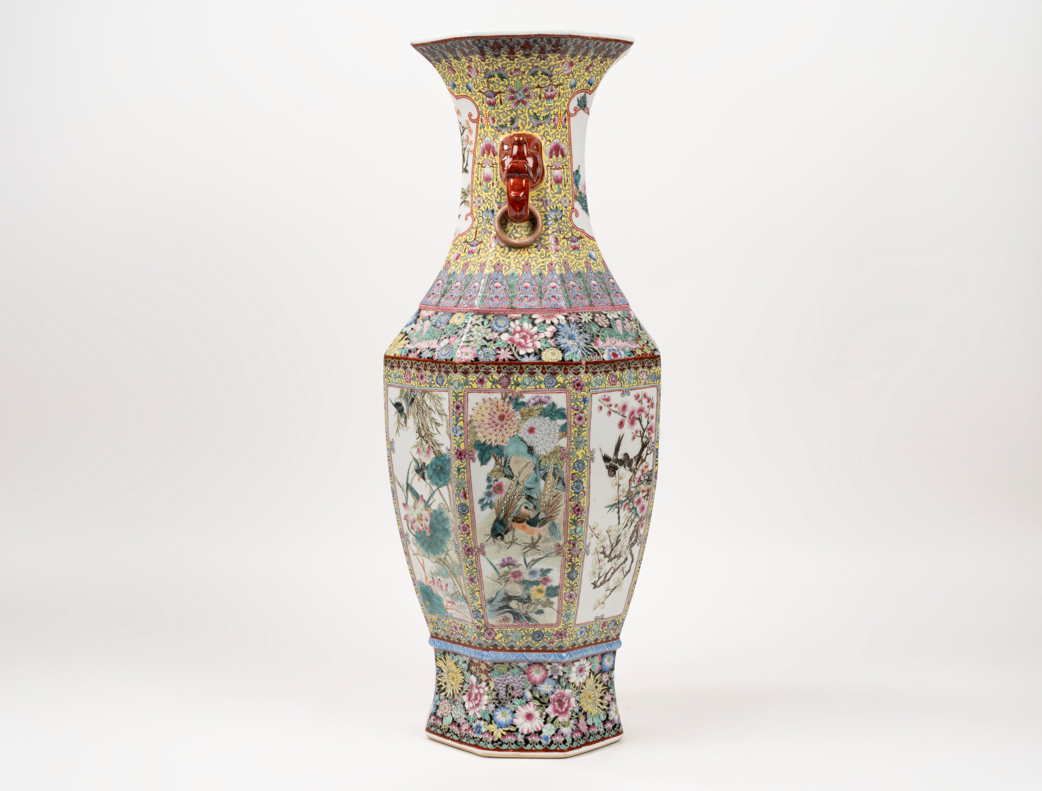 Vaso in Porcellana Policroma, Cina, Secolo XX