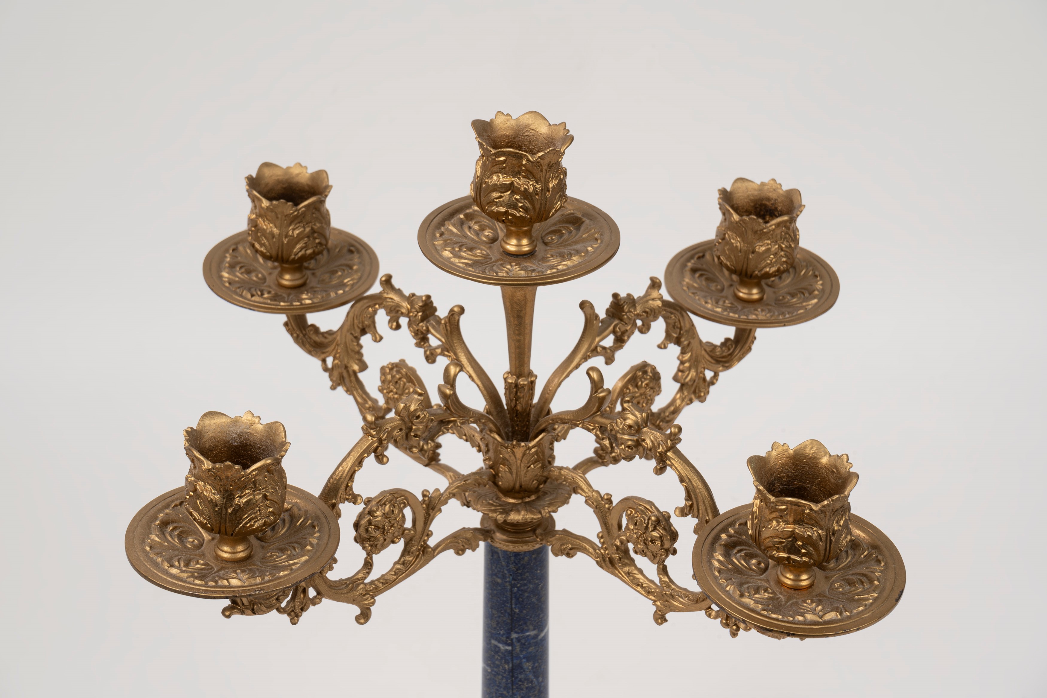 Coppia di Candelieri in Bronzo Dorato e Lapislazzuli, Secolo XX
