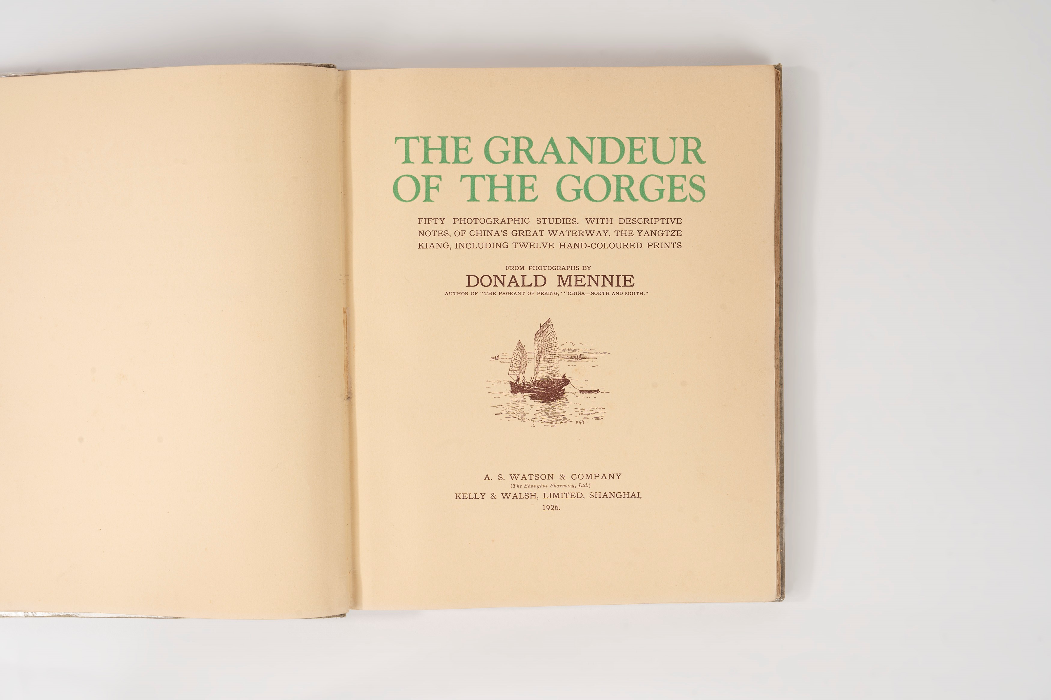 Album Fotografico "the Grandeur Of The Gorges", Shangai, 1926