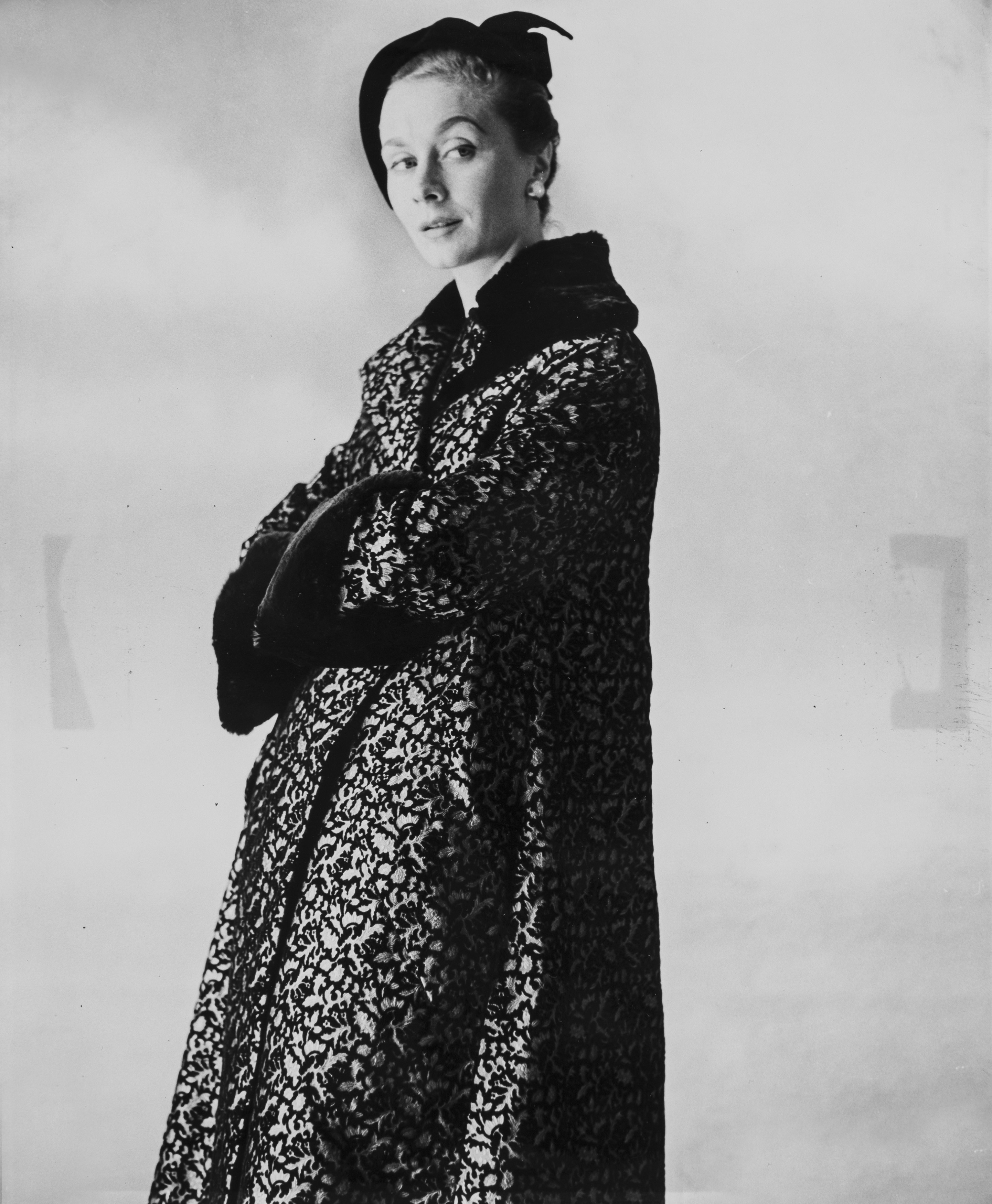 Thomas Kublin - Senza Titolo (abiti Tissus Abraham e Pierre Balmain)