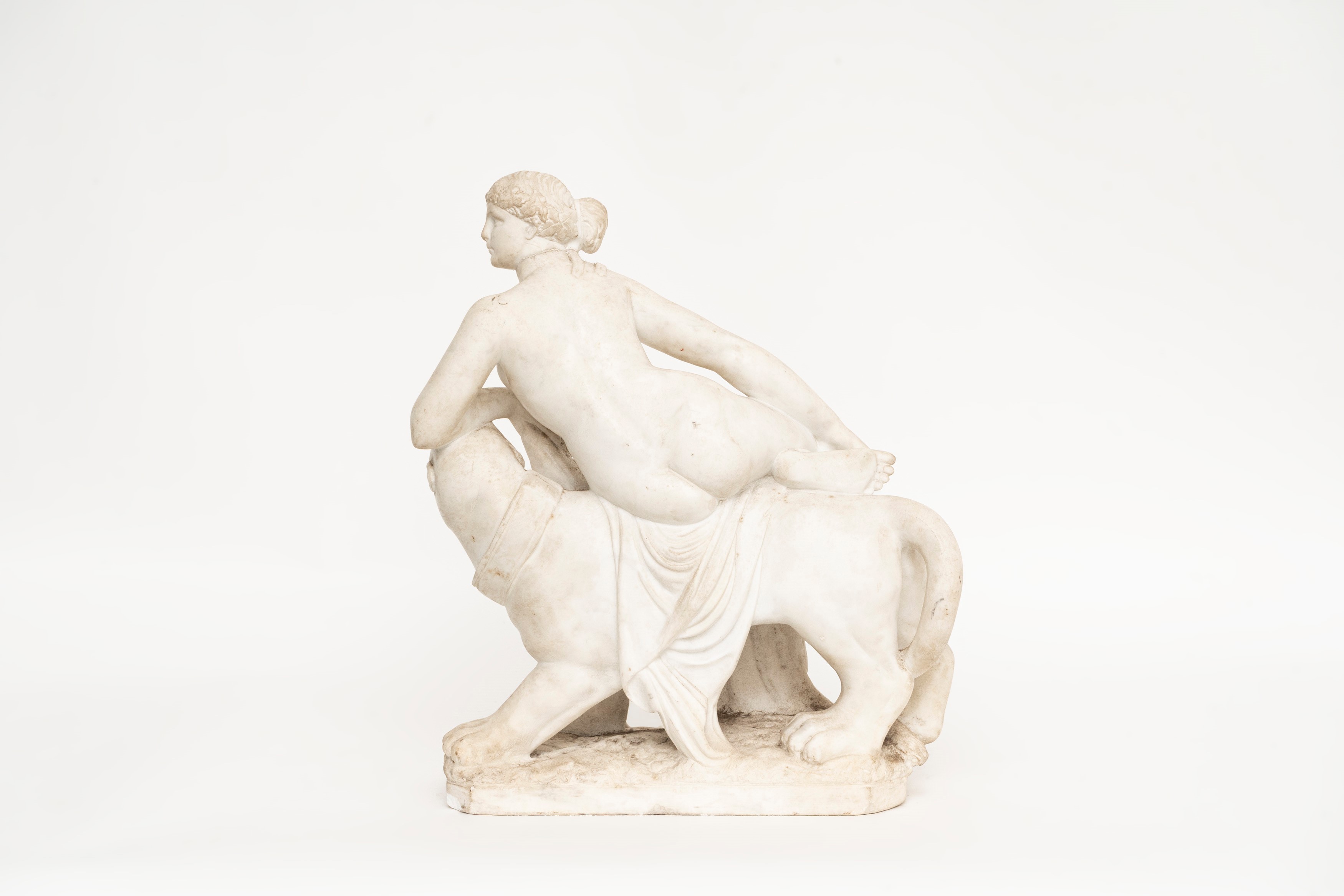 Scuola Inglese, Secolo XIX - Scultura in Marmo Raffigurante Arianna sulla Pantera
