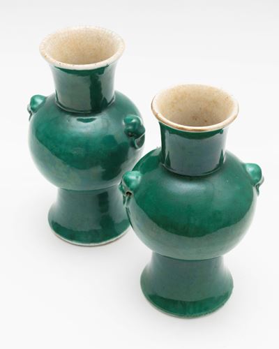Coppia di Vasi in Porcellana Verde, Cina, Fine Secolo XIX - Inizi Secolo XX