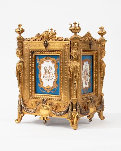 Importante Jardinier in Bronzo Dorato e Porcellana Napoleone III, Francia Secolo XIX