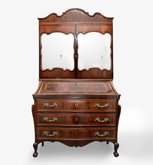 Trumeau with two bodies veneered and inlaid in various woods, probably Naples, 18th century