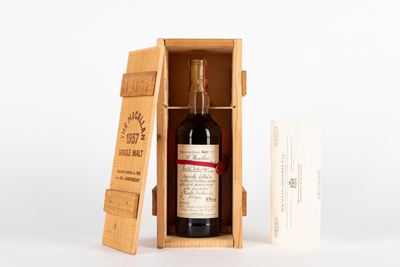 The Macallan Anniversary Malt 25 Year