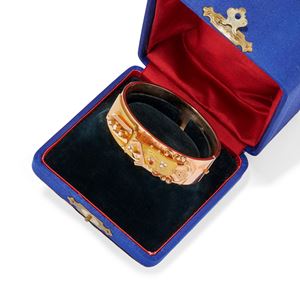 Microbeads bangle