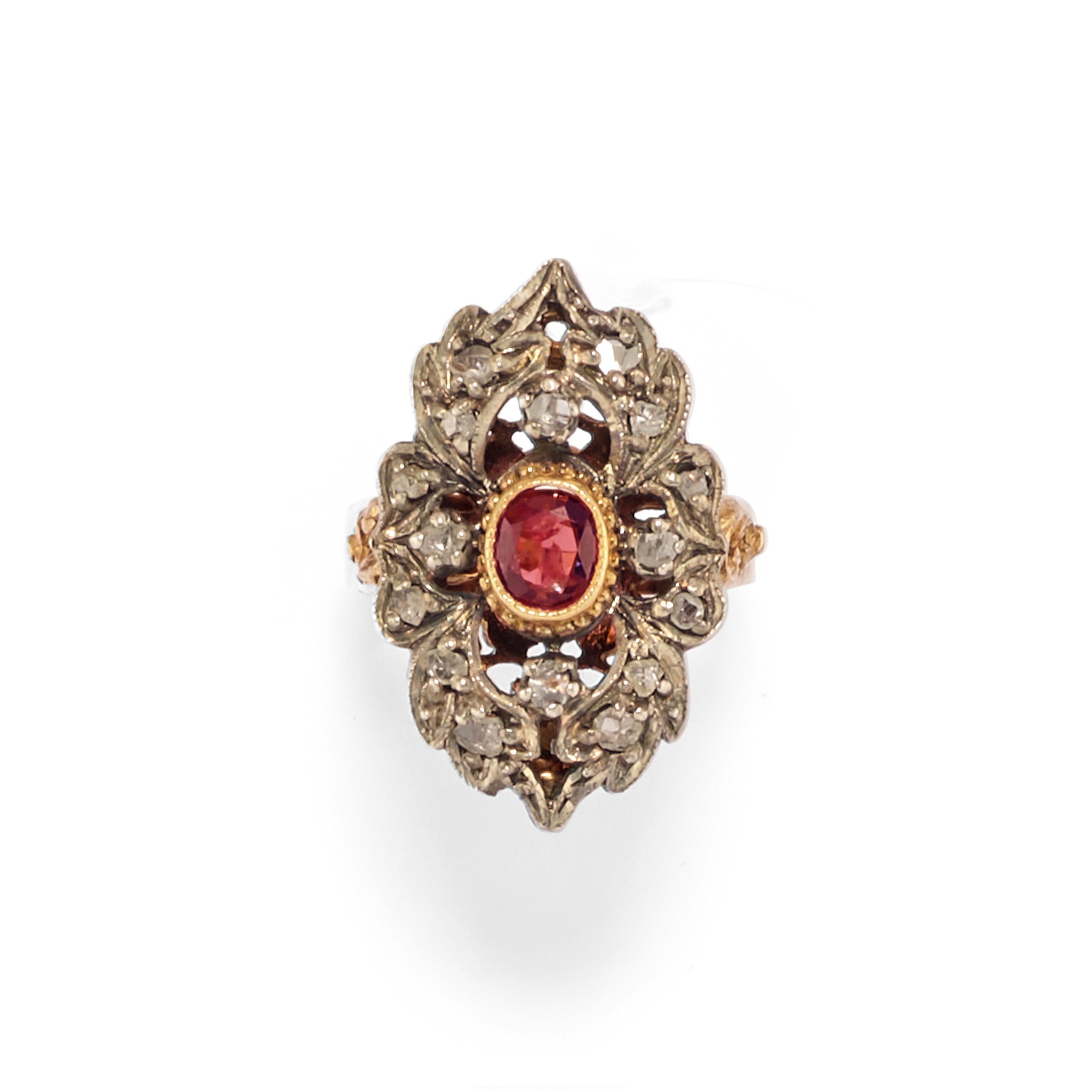 Pendente e anello con rubini e diamanti in argento e oro giallo 18k