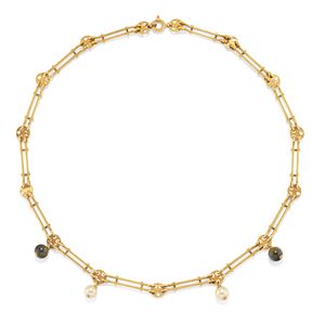 Collana con pietre di colore