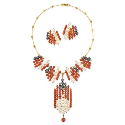 Demi-parure