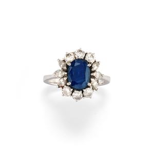  - Anello con zaffiro