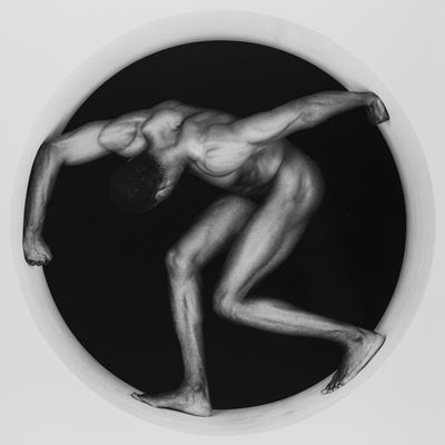 Thomas in a Circle - Stampa vintage alla gelatina ai sali d'argento, 1987