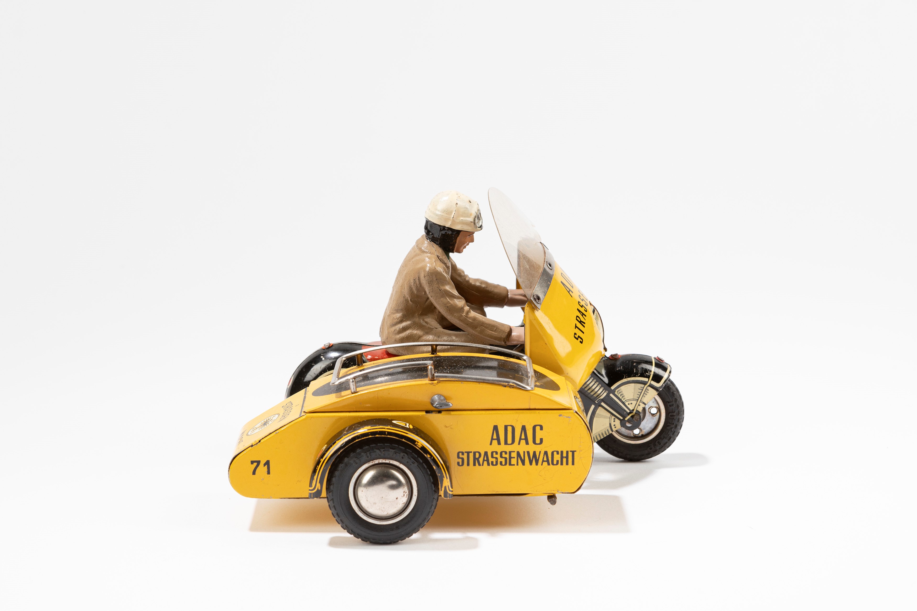 Moto con Sidecar Gozo Adac