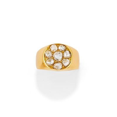 Anello in oro giallo 18k con diamanti taglio rosa