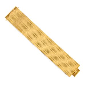  - Bracelet