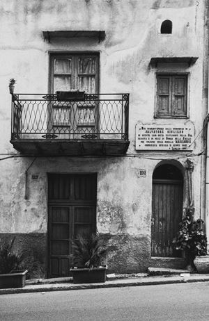 Berengo Gardin Gianni - La casa museo di Salvatore Giuliano, Montelepre