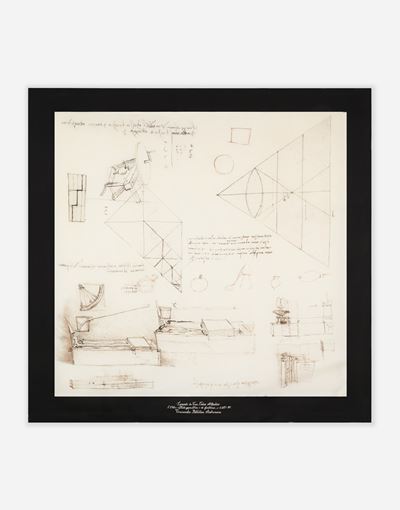 Dolce&Gabbana, Foulard esemplare unico con studi geometrici di Leonardo Da Vinci