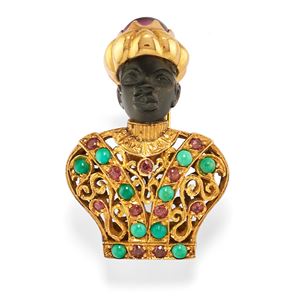 Moor brooch
