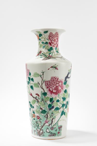Vaso in porcellana Famiglia Rosa, Cina, fine dinastia Qing