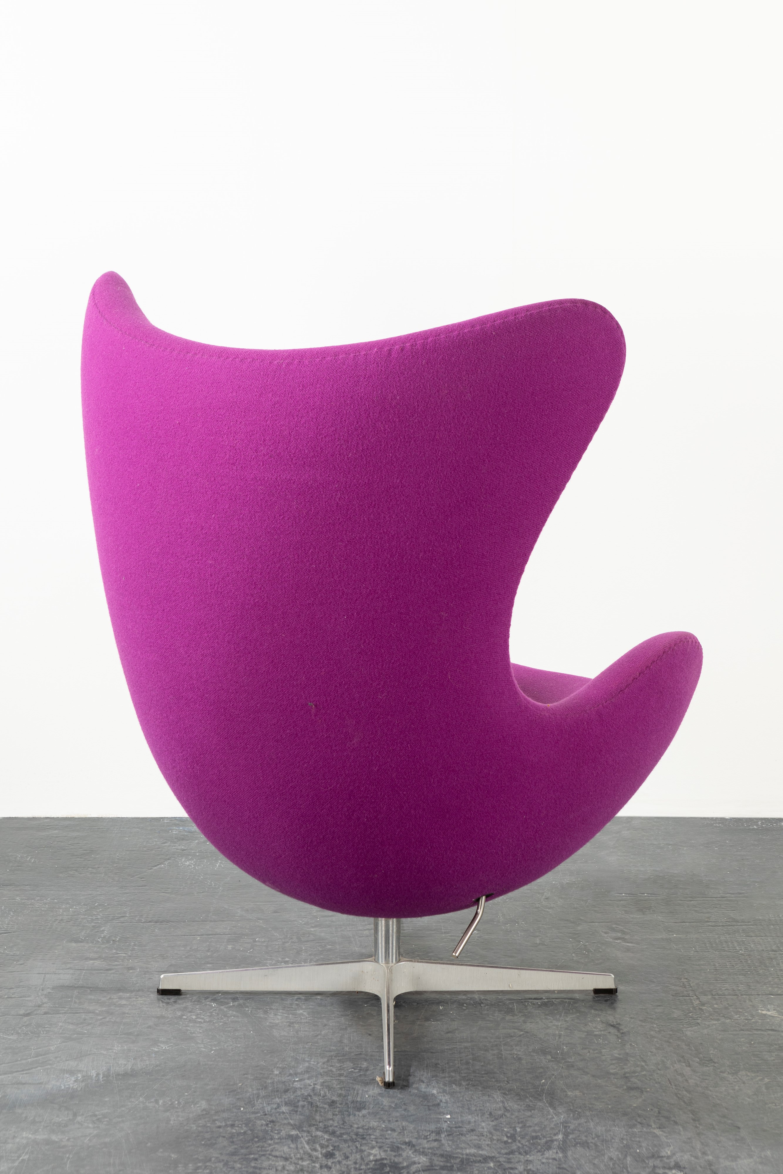 Arne Jacobsen - Egg Chair