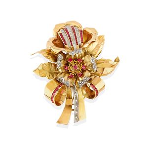 Large brooch with rubies